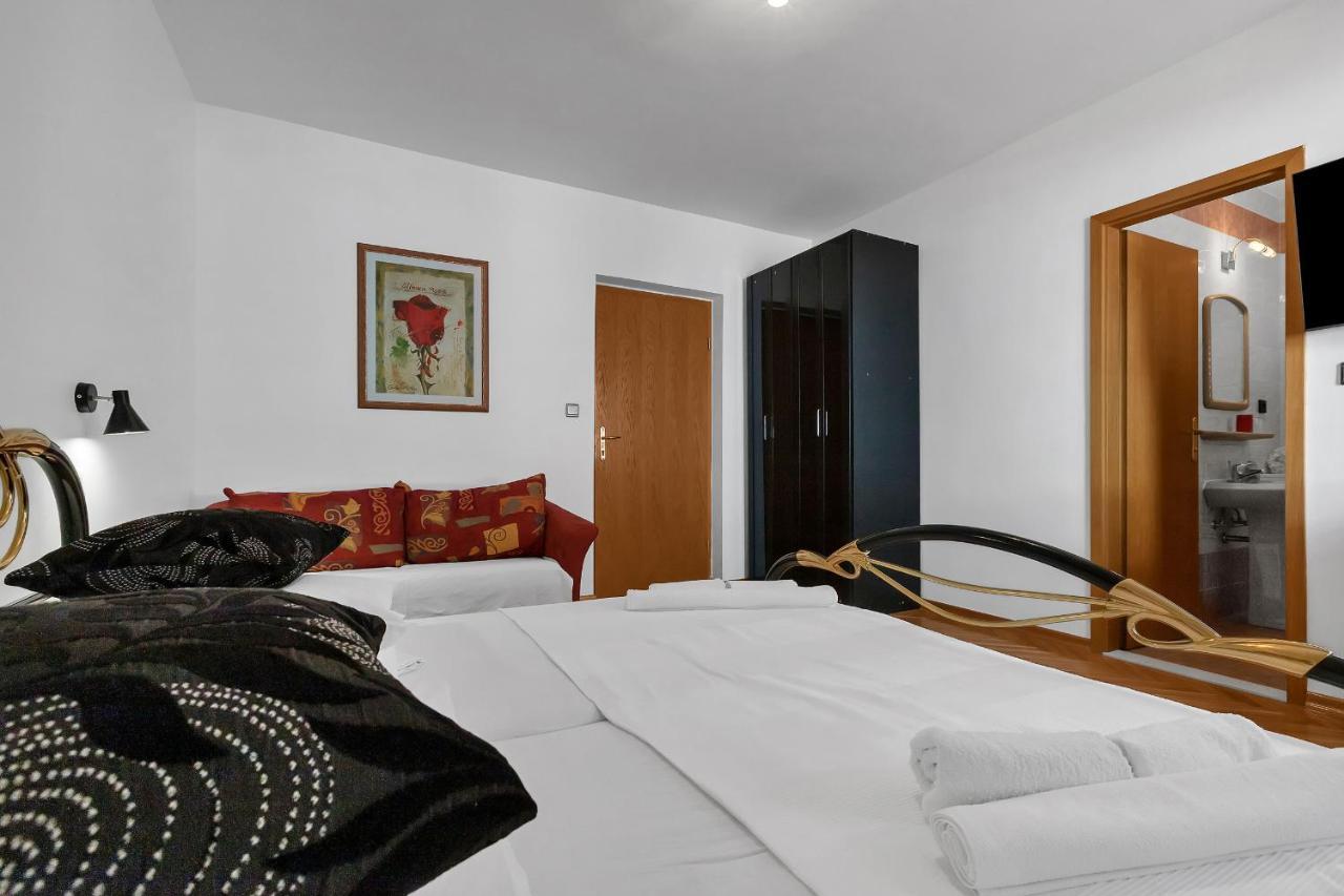 Guest House Lazeta Duće 외부 사진